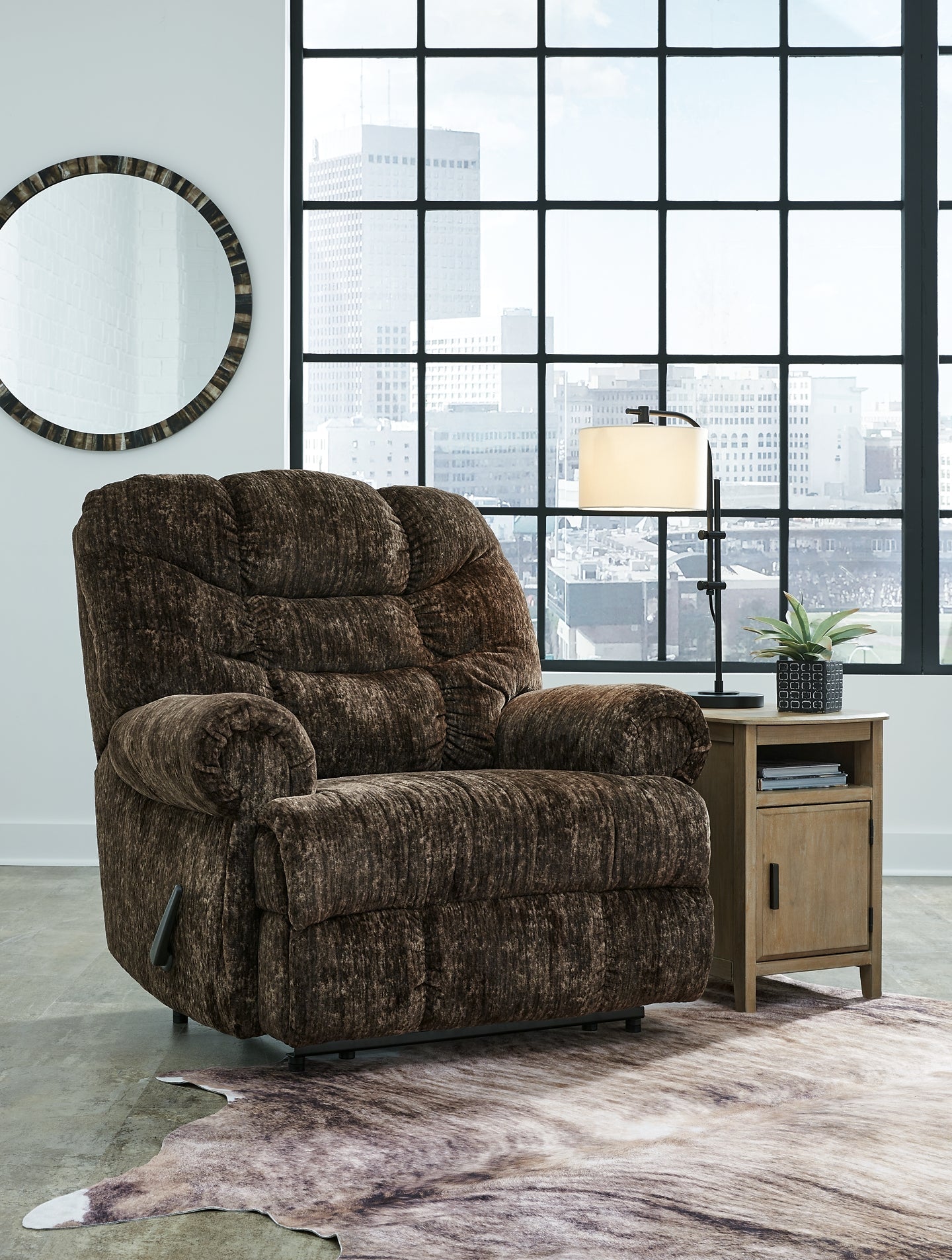 Movie Man Zero Wall Recliner Smyrna Furniture Outlet