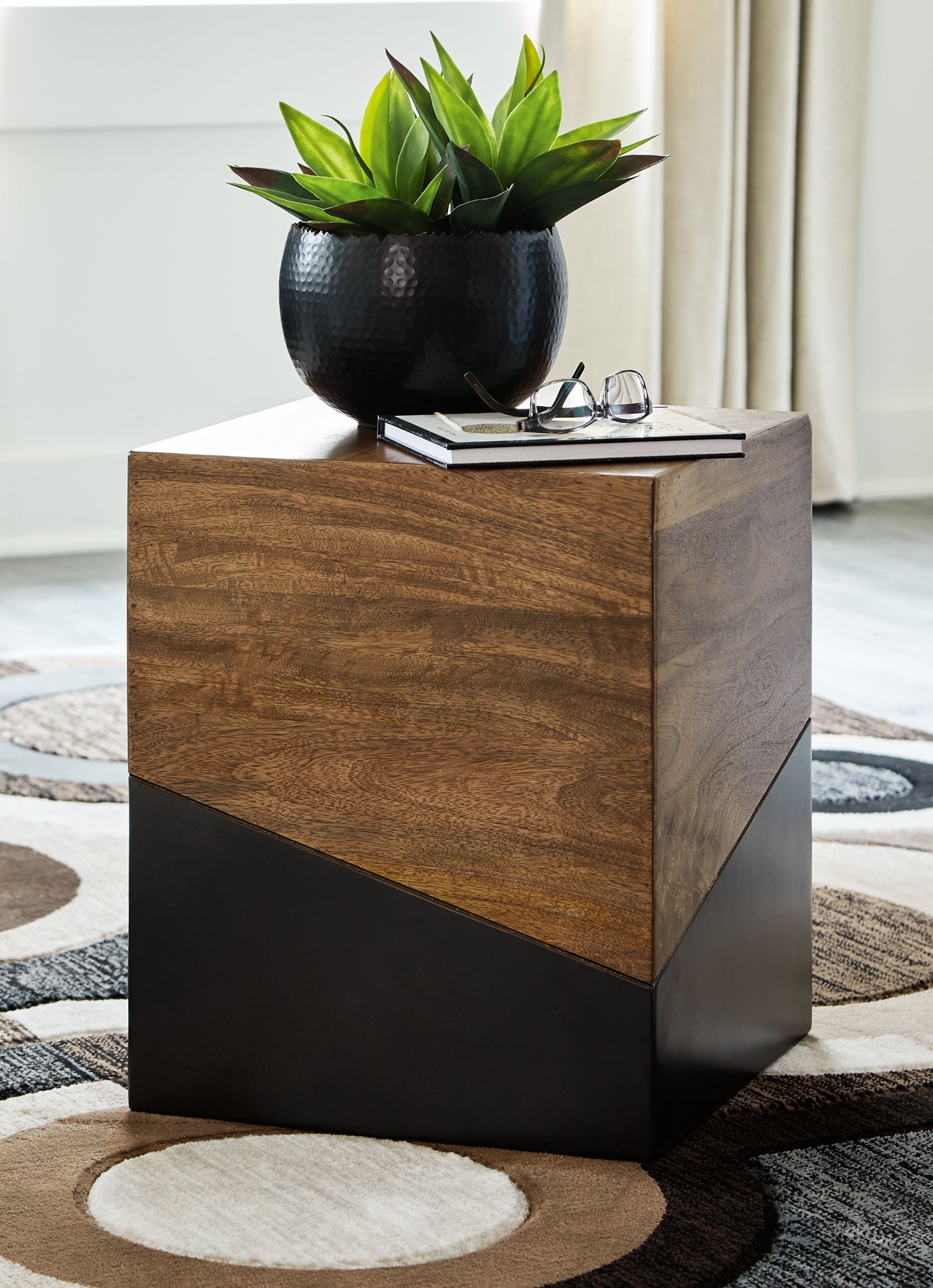 Trailbend Accent Table Smyrna Furniture Outlet