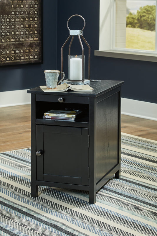 Treytown Chair Side End Table Smyrna Furniture Outlet