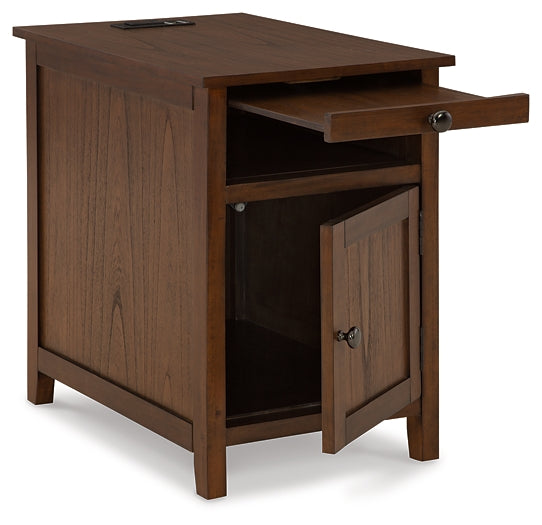 Treytown Chair Side End Table Smyrna Furniture Outlet