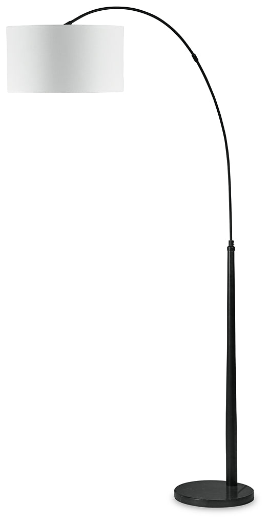 Veergate Metal Arc Lamp (1/CN) Smyrna Furniture Outlet