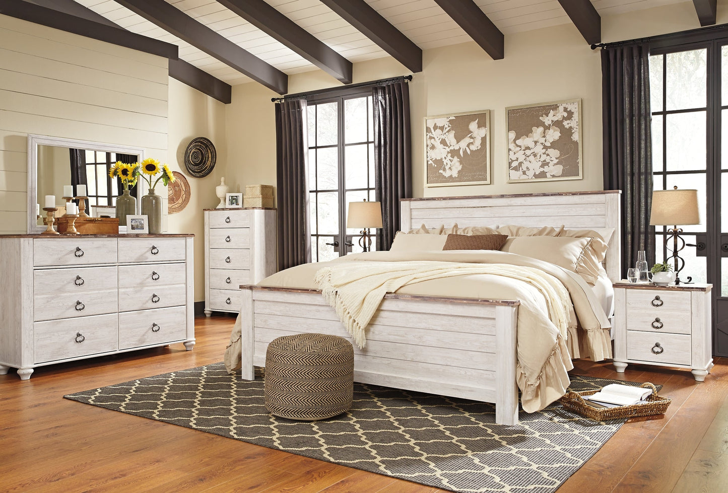 Willowton Queen Panel Bed Smyrna Furniture Outlet