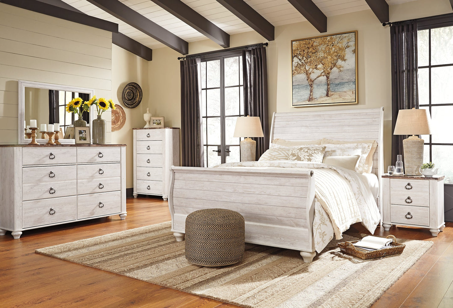 Willowton Queen Sleigh Bed Smyrna Furniture Outlet