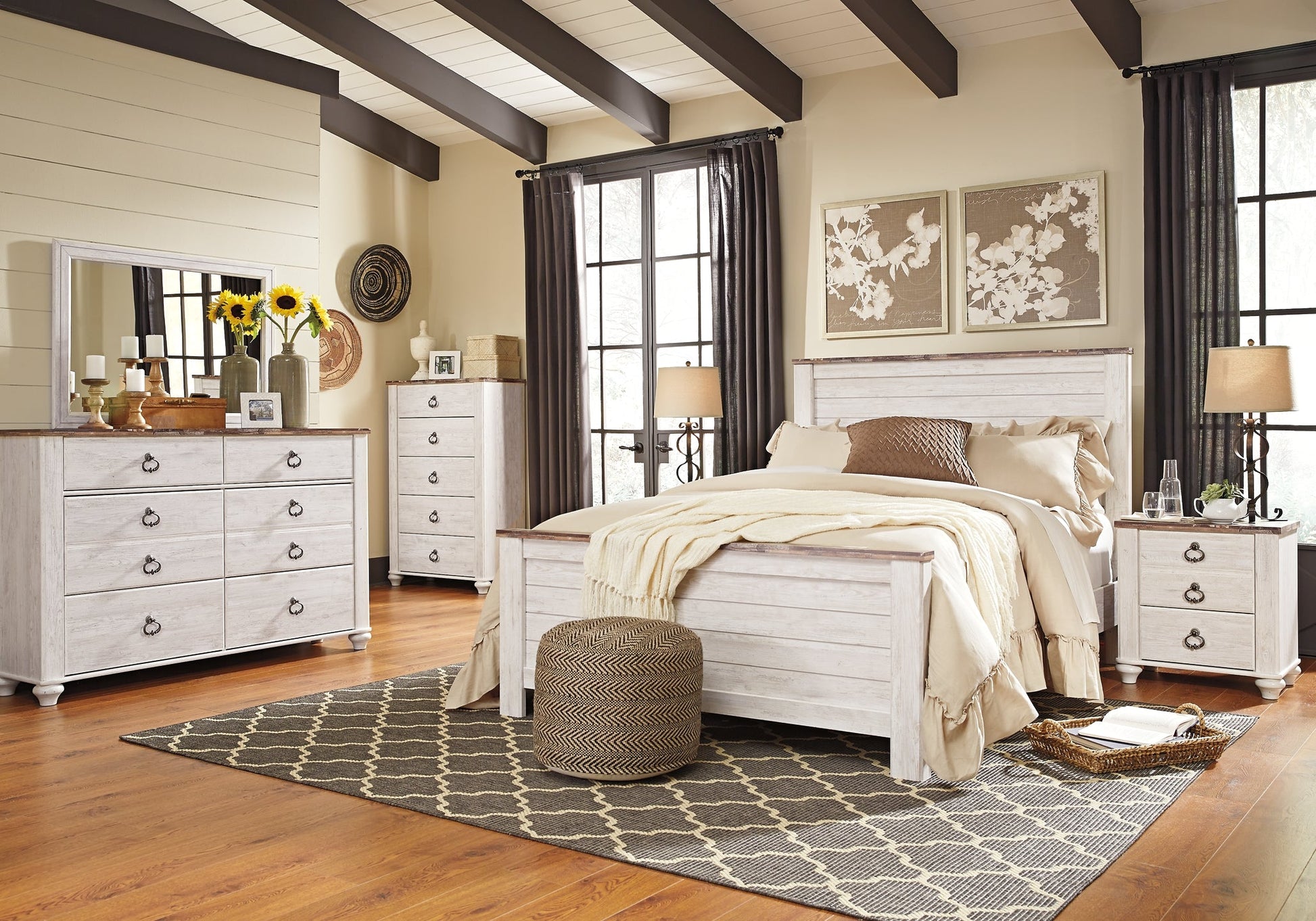 Willowton Six Drawer Dresser Smyrna Furniture Outlet