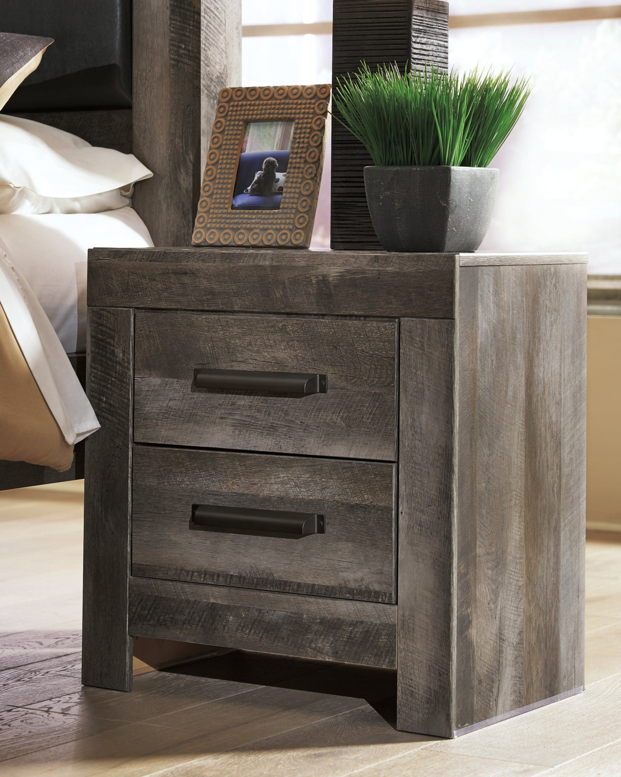 Wynnlow Two Drawer Night Stand Smyrna Furniture Outlet