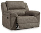 Laresview Zero Wall Wide Seat Recliner