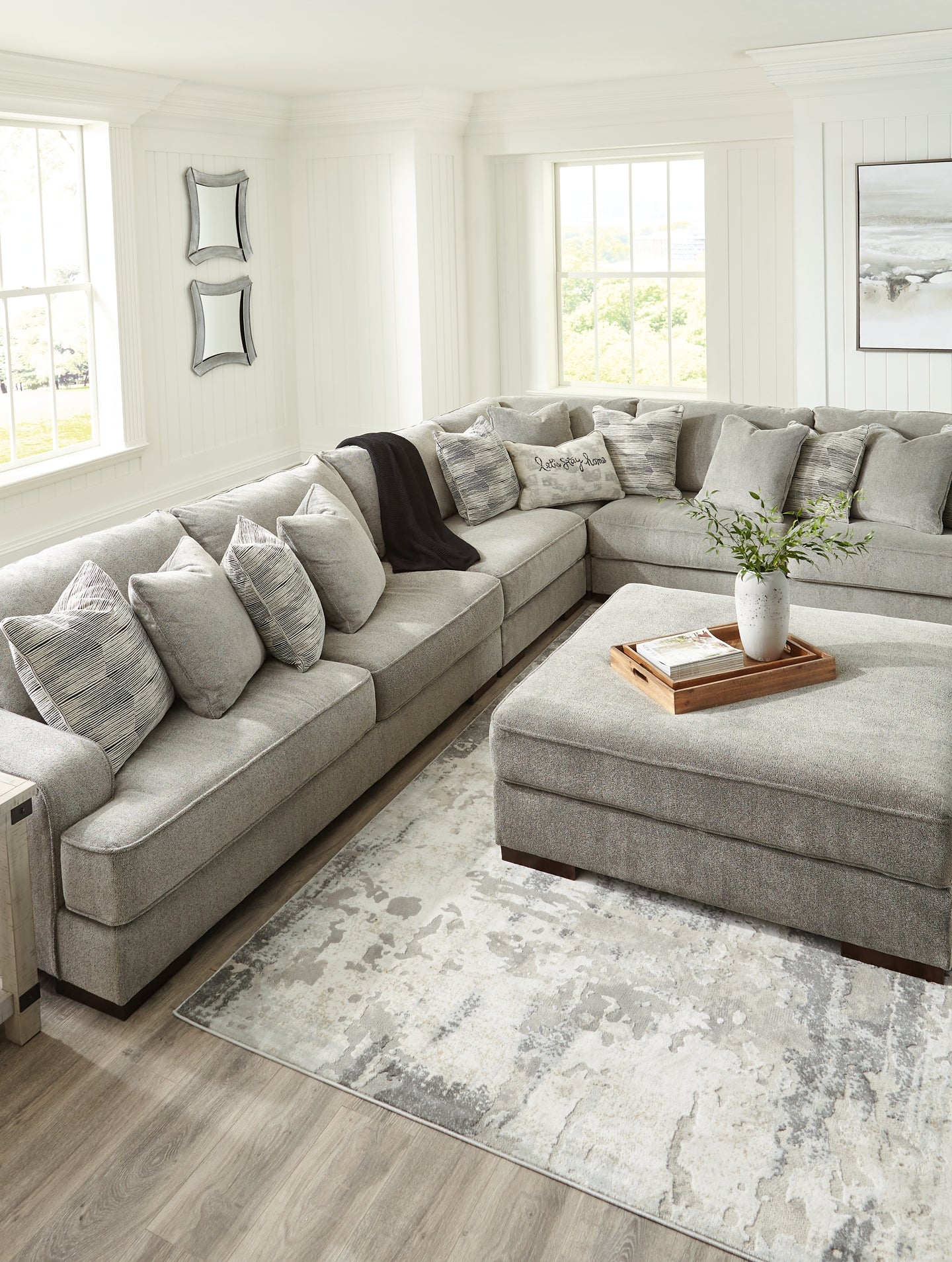 Bayless 4-Piece Sectional with Ottoman Smyrna Furniture Outlet