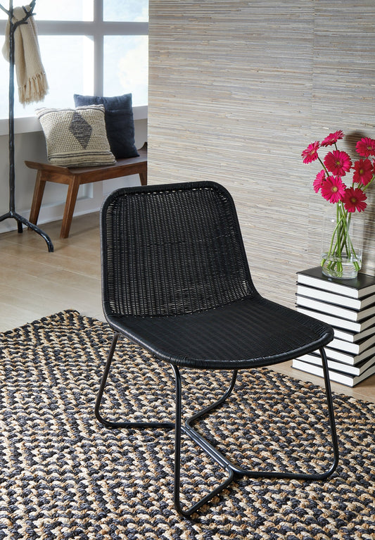 Daviston Accent Chair Smyrna Furniture Outlet