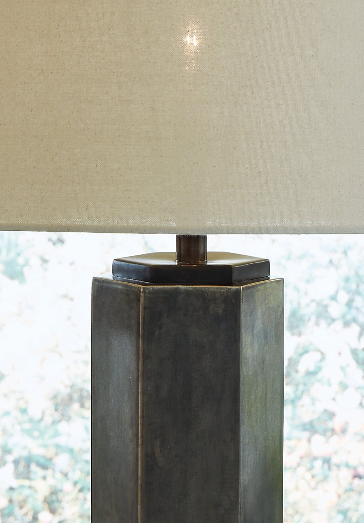 Dirkton Metal Table Lamp (1/CN) Smyrna Furniture Outlet