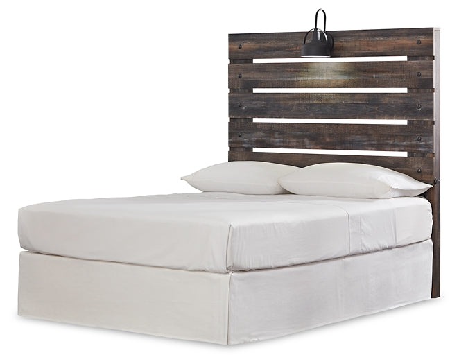 Drystan Full Panel Headboard with Mirrored Dresser, Chest and 2 Nightstands Smyrna Furniture Outlet