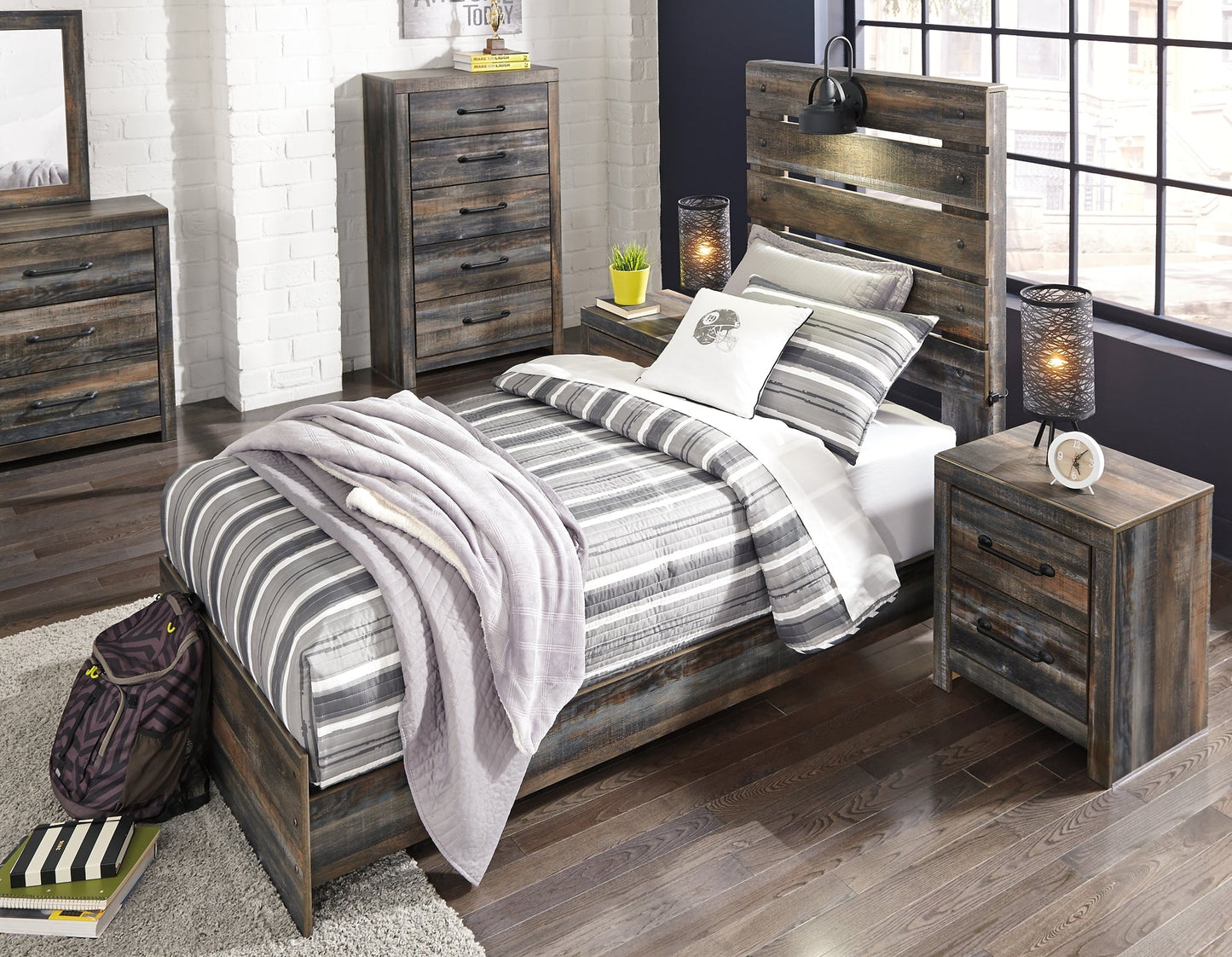 Drystan Twin Panel Bed with Mirrored Dresser and 2 Nightstands Smyrna Furniture Outlet