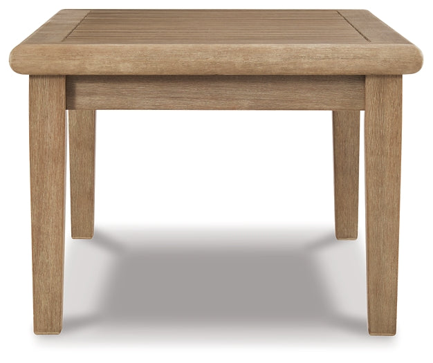 Gerianne Rectangular Cocktail Table Smyrna Furniture Outlet