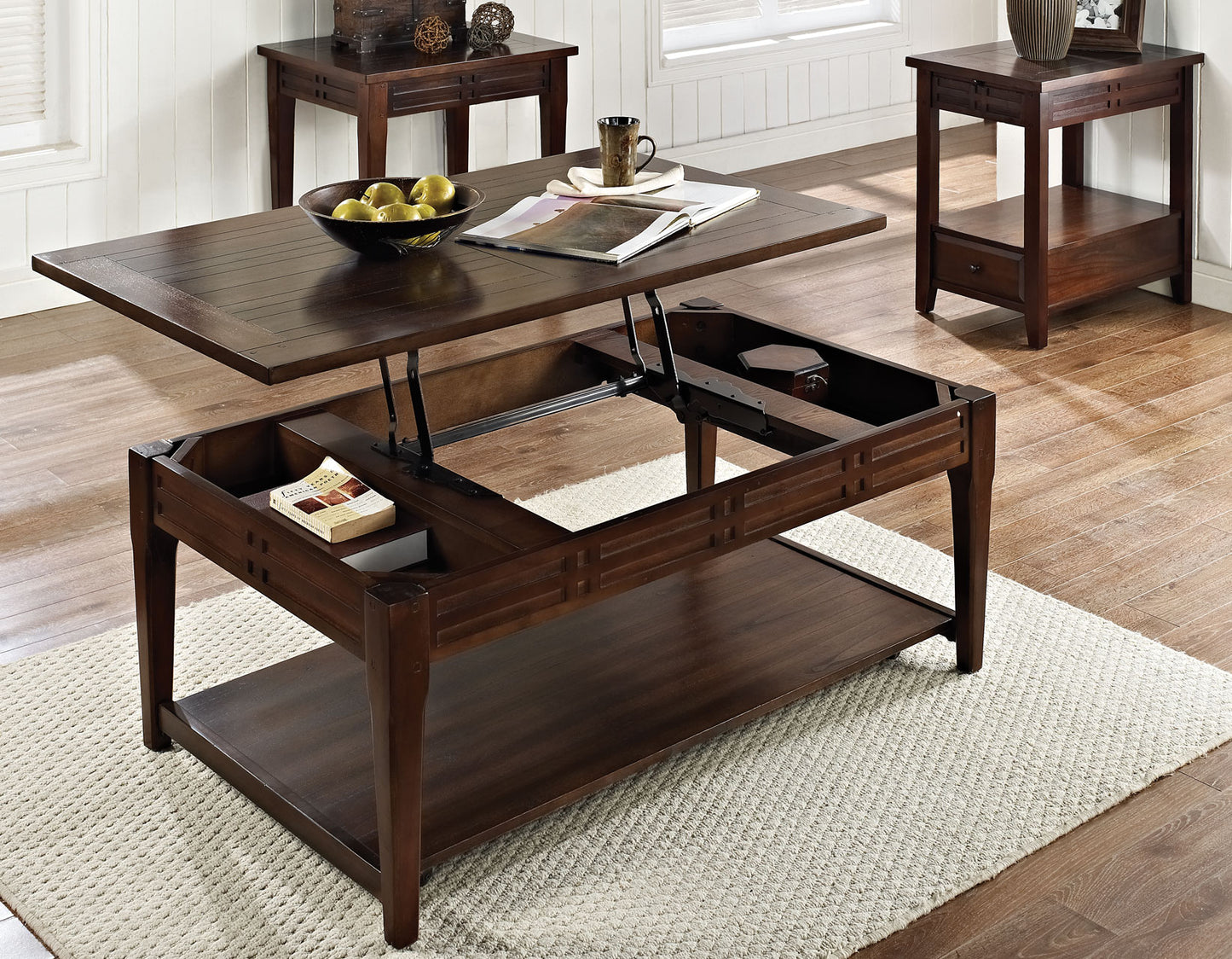 Crestline Lift Top CocktailTable w/ Casters